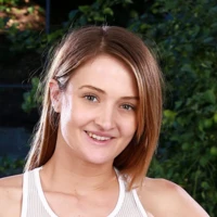 Зои Спаркс Zoe Sparx