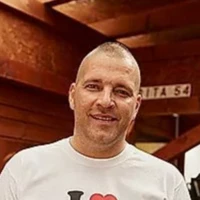 Томас Стоун Thomas Stone