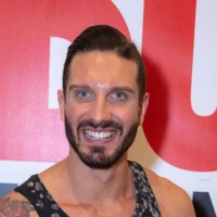 Квинтон Джеймс Quinton James