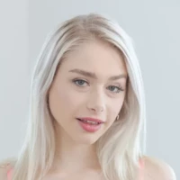 Скарлетт Хэмптон Scarlett Hampton